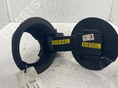 fuel-flap-peugeot-308-cc-4b_-2009-2010-2011-2012-2013-2014-2015-25477694 main image