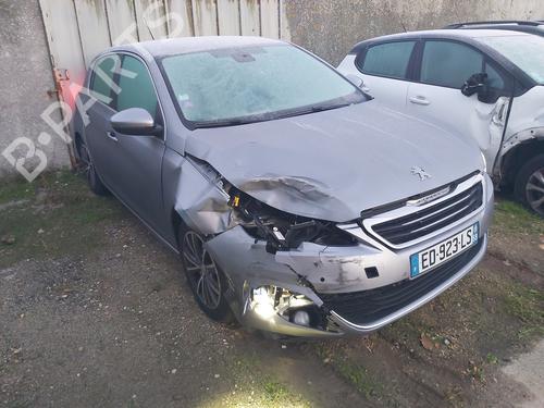 Brugte PEUGEOT 308 II (LB_, LP_, LW_, LH_, L3_)  1.2 THP 130  4618406