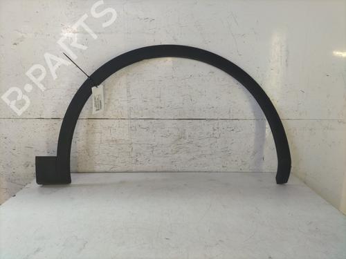 Used Front right wheel arch trim AUDI Q5 (FYB, FYG) 35 TDI quattro (163 hp) 30867819