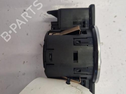 Used Headlight switch MERCEDES-BENZ A-CLASS (W176) A 180 CDI / d (176.012) (109 hp) 22836094