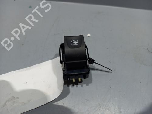 Used Right rear window switch RENAULT ZOE (BFM_) ZOE (92 hp) 28499363
