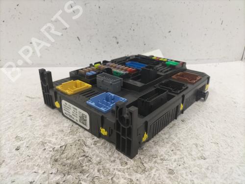Used Fuse box Fuse box PEUGEOT 308 II (LB_, LP_, LW_, LH_, L3_) 1.5 BlueHDi 130 (131 hp) 25477852 25477852