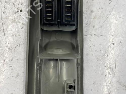 Used Switch Switch RENAULT TWINGO I (C06_) 1.2 (C066, C068) (58 hp) 22835475 22835475