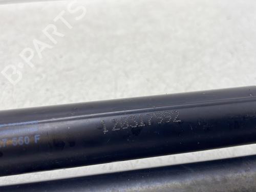 Tailgate lift support VW GOLF V (1K1) 1.9 TDI | BP32114772C138 