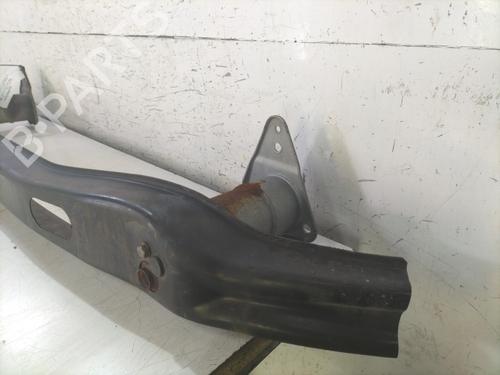 front-bumper-reinforcement-peugeot-607-9d-9u-2000-31636849 main image