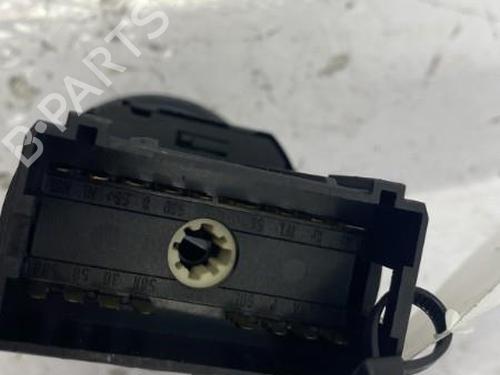 Used Headlight switch Headlight switch VW GOLF IV (1J1) 1.6 (100 hp) 22841340 22841340