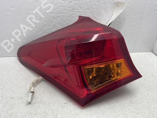 Venstre Baklys TOYOTA AURIS (_E18_) 1.8 Hybrid (ZWE186_, ZWE186R) (136 hp) 31697071