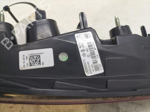 Used Right tailgate light Right tailgate light RENAULT CAPTUR II (HF_) TCe 130 (HFMF) (131 hp) 27598651 27598651
