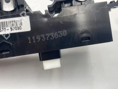 Left front window switch KIA SOUL II (PS) 1.6 GDI | BP32274438I27