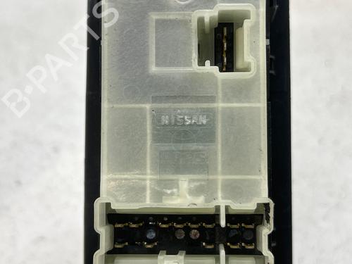 Used Left front window switch Left front window switch 37660941 37660941
