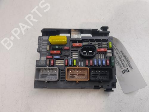 Used Fuse box CITROËN C4 Picasso I MPV (UD_) 1.6 HDi 110 (112 hp) 27631670
