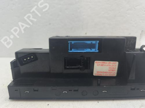 climate-control-bmw-5-e39-1995-1996-1997-1998-1999-2000-2001-2002-2003-32281065 main image