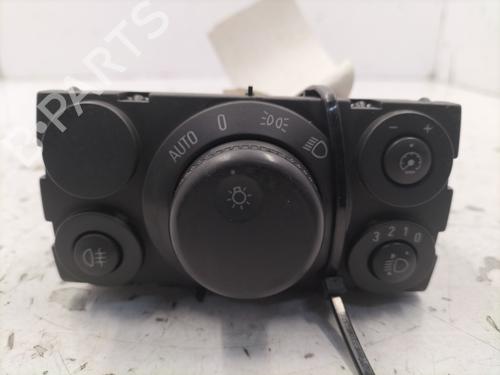 Used Headlight switch OPEL ASTRA H Estate (A04) 1.9 CDTI (L35) (120 hp) 23077930