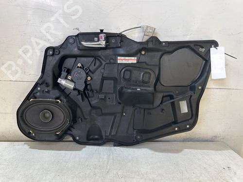 Alzacristallo anteriore destro Alzacristallo anteriore destro MAZDA 6 Hatchback (GG) [2002-2008] 37068076 37068076
