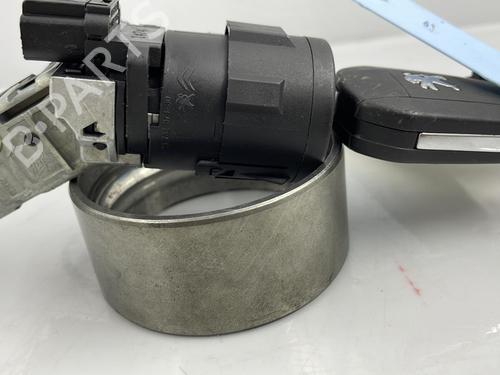 Used Ignition barrel PEUGEOT 308 SW II (LC_, LJ_, LR_, LX_, L4_) 1.6 BlueHDi 120 (120 hp) 22825942
