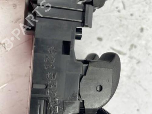 Switch VOLVO V40 Hatchback (525) D2 | BP23978576I30 - Image 4