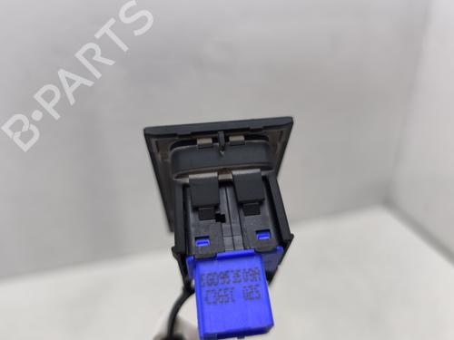 Used Warning switch Warning switch VW GOLF VII (5G1, BQ1, BE1, BE2) 2.0 TDI (150 hp) 31603108 31603108