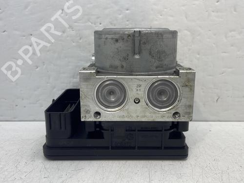 Used ABS pump ABS pump VW GOLF VII (5G1, BQ1, BE1, BE2) 1.2 TSI (110 hp) 30929195 30929195