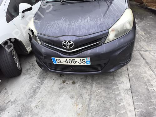 Brugte TOYOTA YARIS (_P13_)  1.0 (KSP130_, KSP130)  4618515