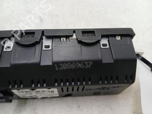 display-monitor-citroen-c3-ii-sc_-2009-38327029 main image