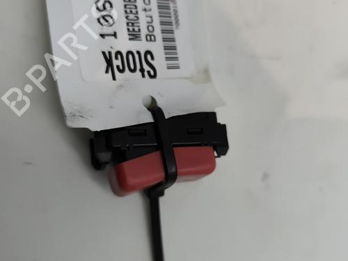Used Warning switch Warning switch MERCEDES-BENZ 124 T-Model (S124) 320 TE (124.092) (220 hp) 26880448 26880448