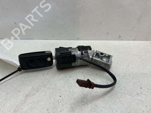 Used Ignition barrel Ignition barrel PEUGEOT 3008 I MPV (0U_) 1.6 HDi (112 hp) 35886725 35886725