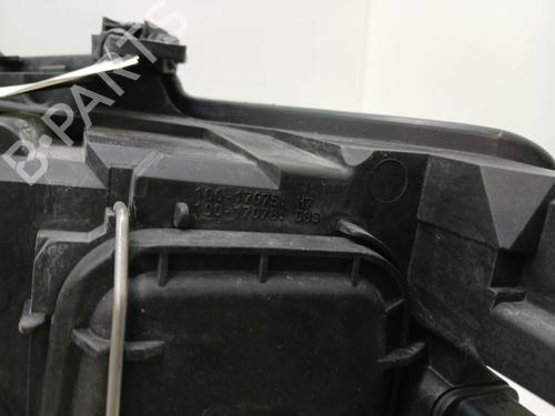 Used Right headlight Right headlight 37032078 37032078