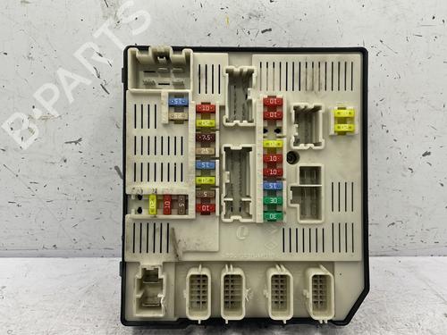 Used Electronic module RENAULT MEGANE III Hatchback (BZ0/1_, B3_) 1.5 dCi (BZ0C) (90 hp) 25477836