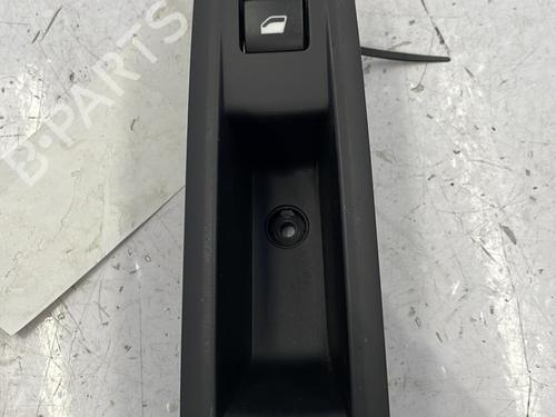 Used Left rear window switch Left rear window switch PEUGEOT 308 SW II (LC_, LJ_, LR_, LX_, L4_) 1.6 BlueHDi 120 (120 hp) 22830409 22830409