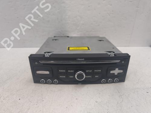 Used Radio PEUGEOT 5008 (0U_, 0E_) 1.6 HDi (112 hp) 30973614