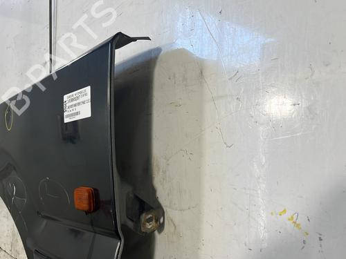 Left front fenders LAND ROVER RANGE ROVER II (P38A) 2.5 D 4x4 | BP24664184C41 