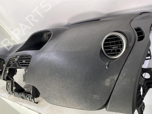 Used Dashboard RENAULT KANGOO / GRAND KANGOO II (KW0/1_) 1.5 dCi 90 (KW05, KW08, KW0G, KW11) (90 hp) 22827888