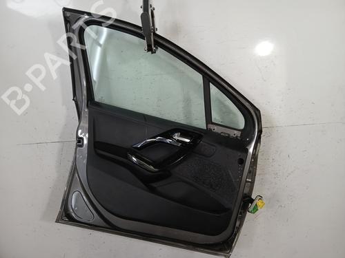 Left front door PEUGEOT 208 I (CA_, CC_) 1.2 VTI 82 | BP29834120C2