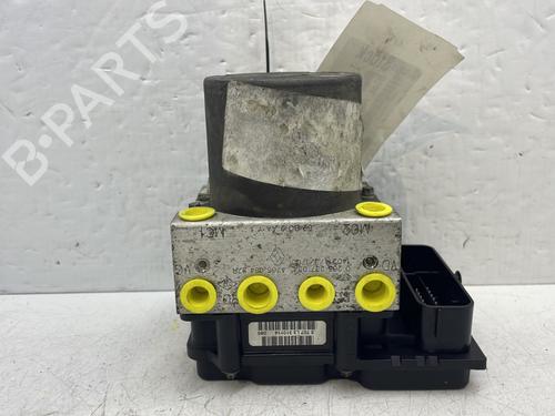 Used ABS pump RENAULT MASTER III Van (FV) 2.3 dCi 125 FWD (FV0C, FV0D, FV0G, FV0H, FV0J, FV0K,... (125 hp) 31582052