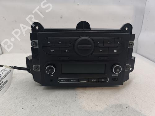 Used Radio RENAULT TWINGO III (BCM_, BCA_) Z.E: (BCA1) (82 hp) 29834211