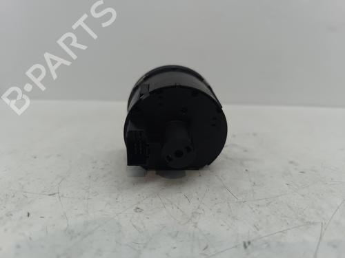 Used Headlight switch Headlight switch SEAT ARONA (KJ7, KJP) 1.0 TSI (116 hp) 30701143 30701143
