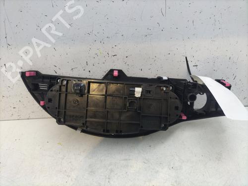 Climate control TOYOTA YARIS (_P13_) 1.5 Hybrid (NHP130_, NHP130) | BP28328581I5