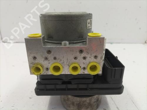 Used ABS pump RENAULT MEGANE IV Hatchback (B9A/M/N_) 1.5 Blue dCi 115 (B9A6) (116 hp) 22846754