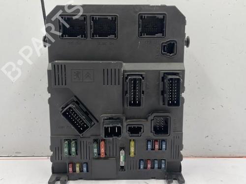 Used Fuse box Fuse box PEUGEOT 206 Hatchback (2A/C) 2.0 HDI 90 (90 hp) 22838542 22838542