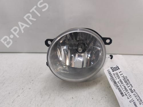 Used Right front fog light TOYOTA YARIS (_P13_) 1.5 (NSP131_) (112 hp) 30874768