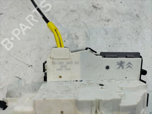 Front right lock PEUGEOT EXPERT Van (VF3A_, VF3U_, VF3X_) 2.0 HDi 165 | BP28328353C97 