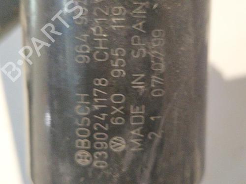 Used Front wiper motor VW POLO III (6N1) 60 1.4 (60 hp) 22825067