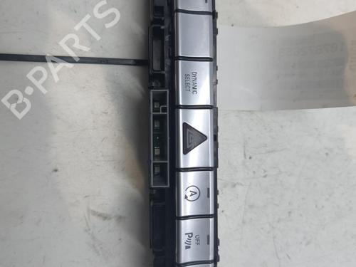 Pulsante luci di emergenza MERCEDES-BENZ A-CLASS (W176) A 220 d (176.003) (177 hp) 26906692
