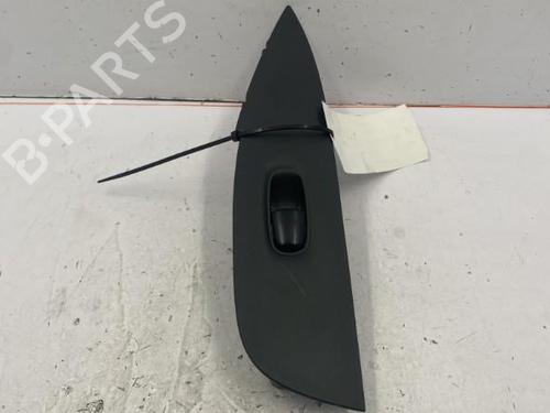 Used Right front window switch Right front window switch NISSAN X-TRAIL III (T32_, T32R, T32RR) 1.6 dCi (T32) (130 hp) 22839930 22839930