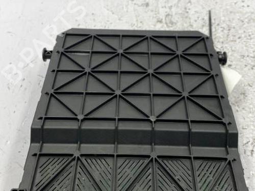 Used Fuse box Fuse box PEUGEOT 206 CC (2D) 1.6 16V (2DNFUF, 2DNFUR) (109 hp) 22840604 22840604