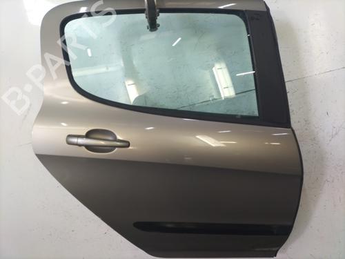 Puerta trasera derecha PEUGEOT 308 I (4A_, 4C_) 1.6 HDi (92 hp) 31987854