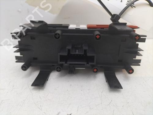 Used Warning switch Warning switch RENAULT MEGANE II (BM0/1_, CM0/1_) [2001-2012] 29516037 29516037