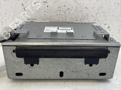 Used Radio FORD FIESTA VI (CB1, CCN) 1.4 TDCi (70 hp) 28054197