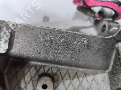 cambio-jaguar-xe-x760-2015-33561574 main image