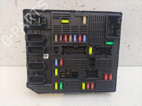 Used Electronic module RENAULT SCÉNIC III (JZ0/1_) 1.5 dCi (110 hp) 28004316